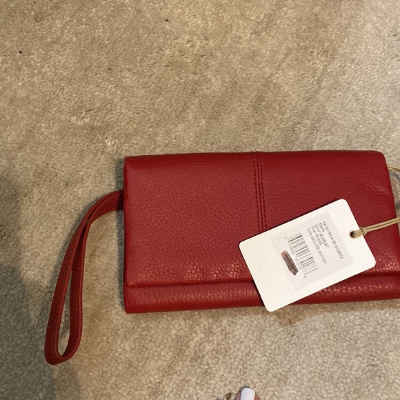NWT Hobo Red Leather Wristlet - Picture 2 of 6
